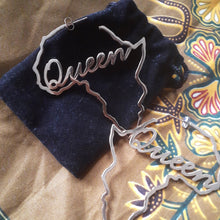 Load image into Gallery viewer, Africa Statement Earrings