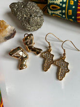 Load image into Gallery viewer, The Nefertiti Earrings