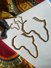 Load image into Gallery viewer, Africa Statement Earrings