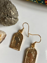 Load image into Gallery viewer, Ancient Motherland Earrings