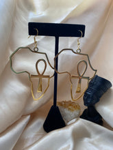 Load image into Gallery viewer, Life in Africa Earrings